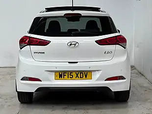 Used 2015 Hyundai I20 Premium Se Polar White - Interior and Exterior details 5