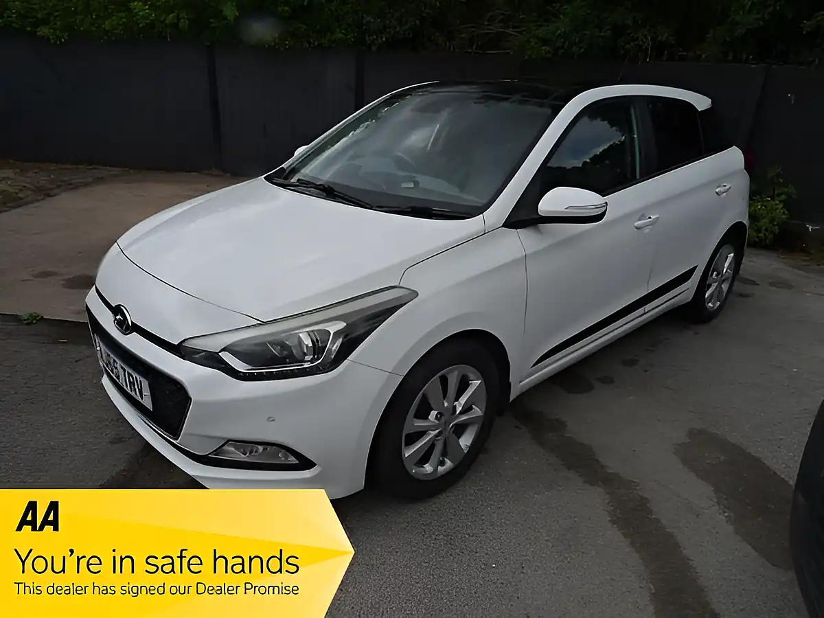Used 2015 Hyundai I20 Premium Se White - Front View