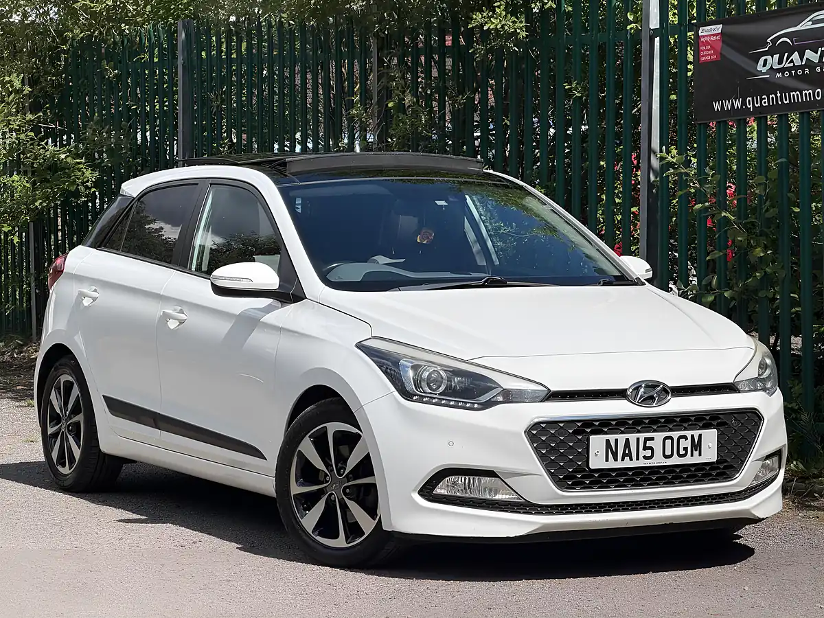 Used 2015 Hyundai I20 Premium Se White - Front View