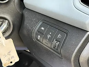 Used 2015 Hyundai I20 Premium Se White - Interior and Exterior details 16