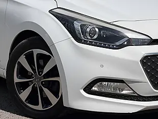 Used 2015 Hyundai I20 Premium Se White - Interior and Exterior details 3