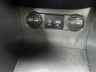 Used 2015 Hyundai I20 Premium Silver - Interior and Exterior details 17