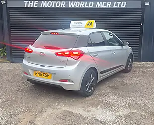 Used 2015 Hyundai I20 Premium Silver - Interior and Exterior details 4