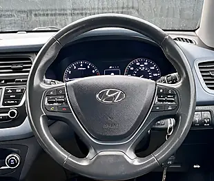 Used 2015 Hyundai i20 Premium Sleek Silver - Interior and Exterior details 17