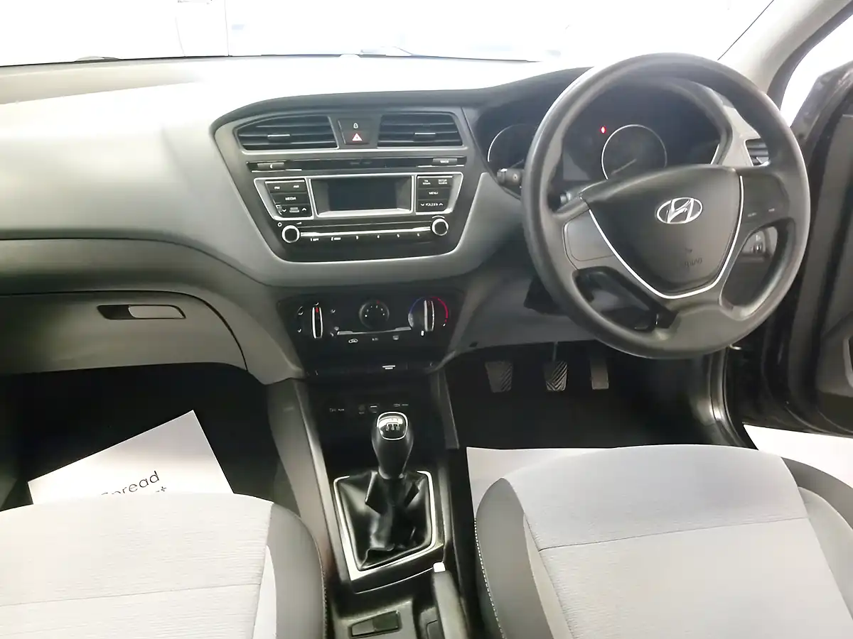 Used 2015 Hyundai i20 S Air Black - Interior and Exterior details 15