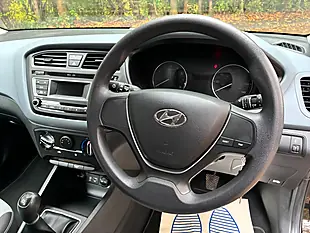 Used 2015 Hyundai I20 S Black - Interior and Exterior details 14