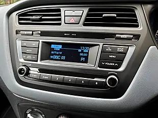 Used 2015 Hyundai I20 S Black - Interior and Exterior details 18