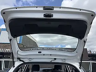Used 2015 Hyundai i20 S White - Interior and Exterior details 14