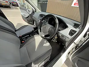 Used 2015 Hyundai i20 S White - Interior and Exterior details 19