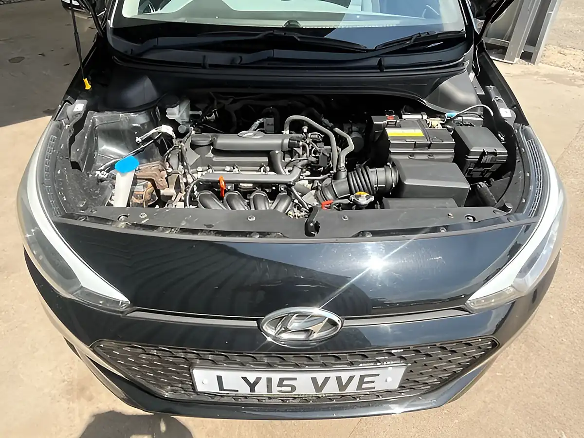 Used 2015 Hyundai I20 Se Black - Interior and Exterior details 15