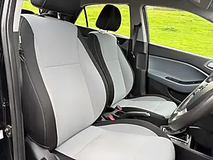 Used 2015 Hyundai i20 Se Black - Interior and Exterior details 14