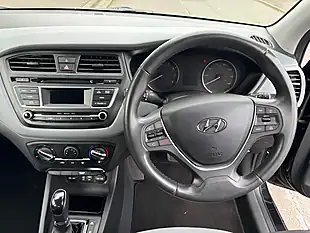Used 2015 Hyundai i20 Se Black - Interior and Exterior details 16