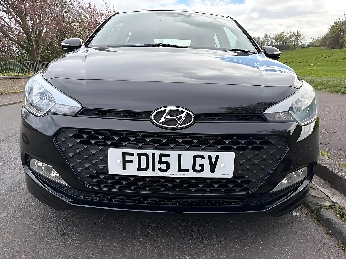 Used 2015 Hyundai i20 Se Black - Interior and Exterior details 7