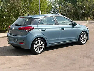 Used 2015 Hyundai I20 Se Blue - Interior and Exterior details 3