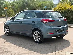 Used 2015 Hyundai I20 Se Blue - Interior and Exterior details 9