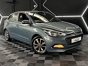 Used 2015 Hyundai I20 Se Blue - Interior and Exterior details 18