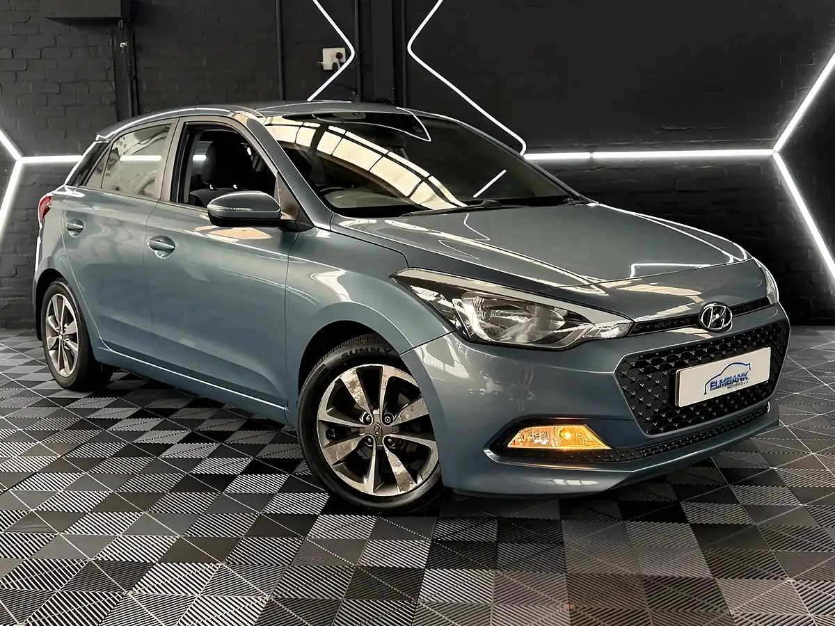 Used 2015 Hyundai I20 Se Blue - Interior and Exterior details 18