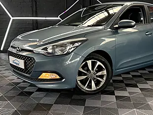 Used 2015 Hyundai I20 Se Blue - Interior and Exterior details 2