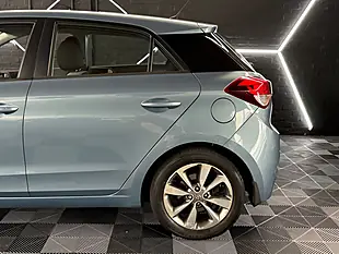 Used 2015 Hyundai I20 Se Blue - Interior and Exterior details 4