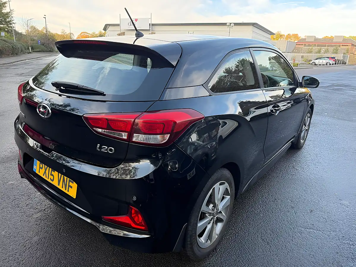 Used 2015 Hyundai I20 Se Coupe Black - Interior and Exterior details 7