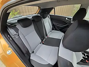 Used 2015 Hyundai I20 Se Orange - Interior and Exterior details 15