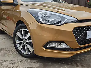 Used 2015 Hyundai I20 Se Orange - Interior and Exterior details 2