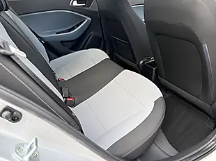 Used 2015 Hyundai i20 Se Sleek Silver - Interior and Exterior details 11