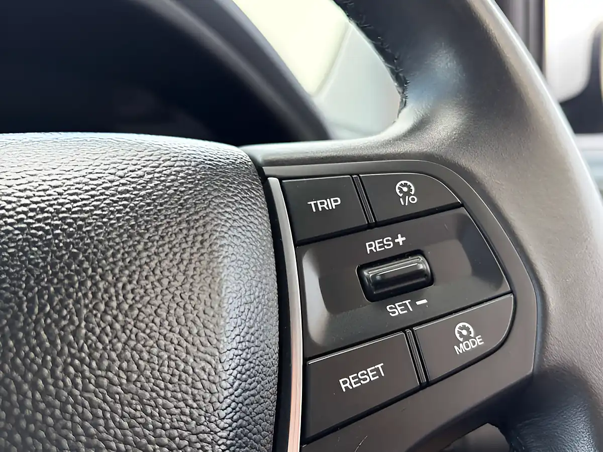 Used 2015 Hyundai i20 Se Sleek Silver - Interior and Exterior details 16