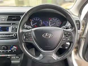 Used 2015 Hyundai i20 Se White - Interior and Exterior details 18