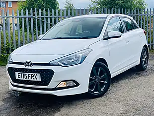 Used 2015 Hyundai i20 Se White - Interior and Exterior details 3