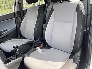 Used 2015 Hyundai i20 Se White - Interior and Exterior details 6