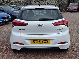 Used 2015 Hyundai I20 Se White - Interior and Exterior details 17