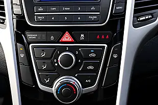 Used 2015 Hyundai i30 Blue Drive S Black - Interior and Exterior details 15