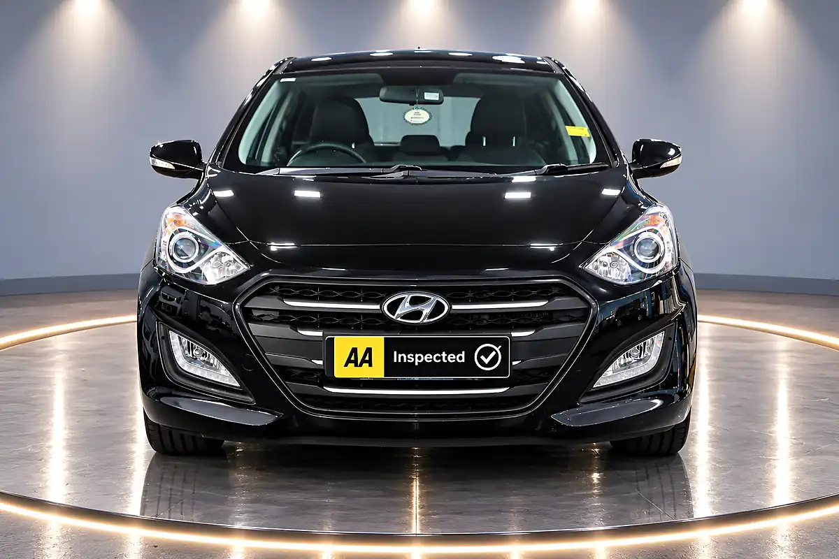 Used 2015 Hyundai i30 Blue Drive S Black - Interior and Exterior details 2
