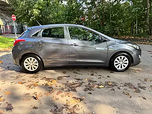 Used 2015 Hyundai i30 Blue Drive S Grey - Interior and Exterior details 3