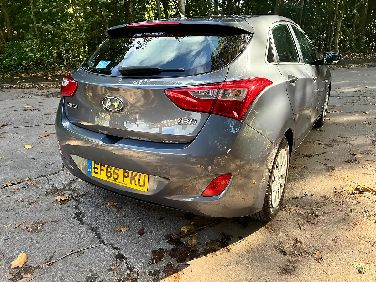 Used 2015 Hyundai i30 Blue Drive S Grey - Interior and Exterior details 5