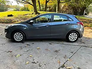 Used 2015 Hyundai i30 Blue Drive S Grey - Interior and Exterior details 9