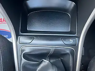 Used 2015 Hyundai i30 Blue Drive Se Black - Interior and Exterior details 18