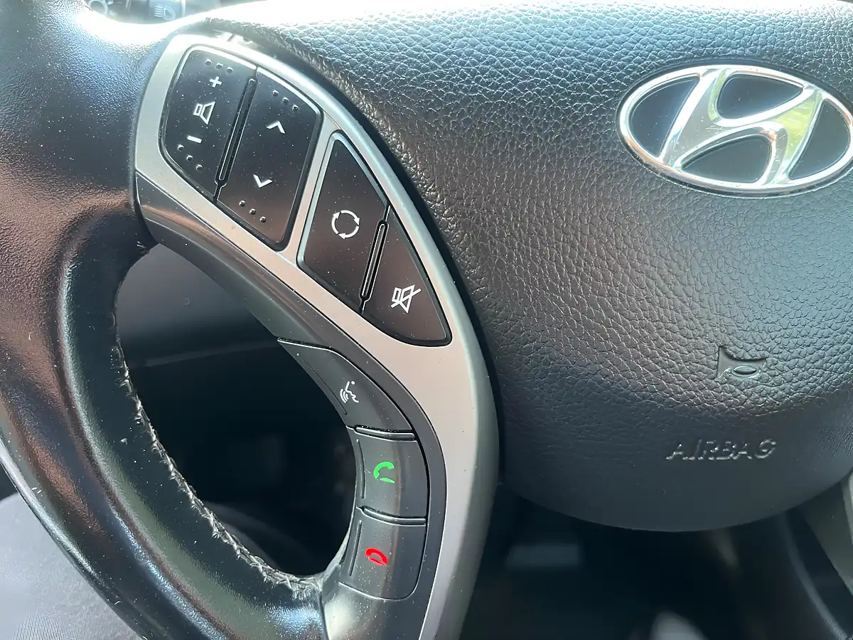 Used 2015 Hyundai i30 Blue Drive Se Black - Interior and Exterior details 19