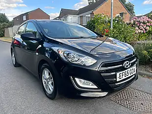 Used 2015 Hyundai i30 Blue Drive Se Black - Interior and Exterior details 7