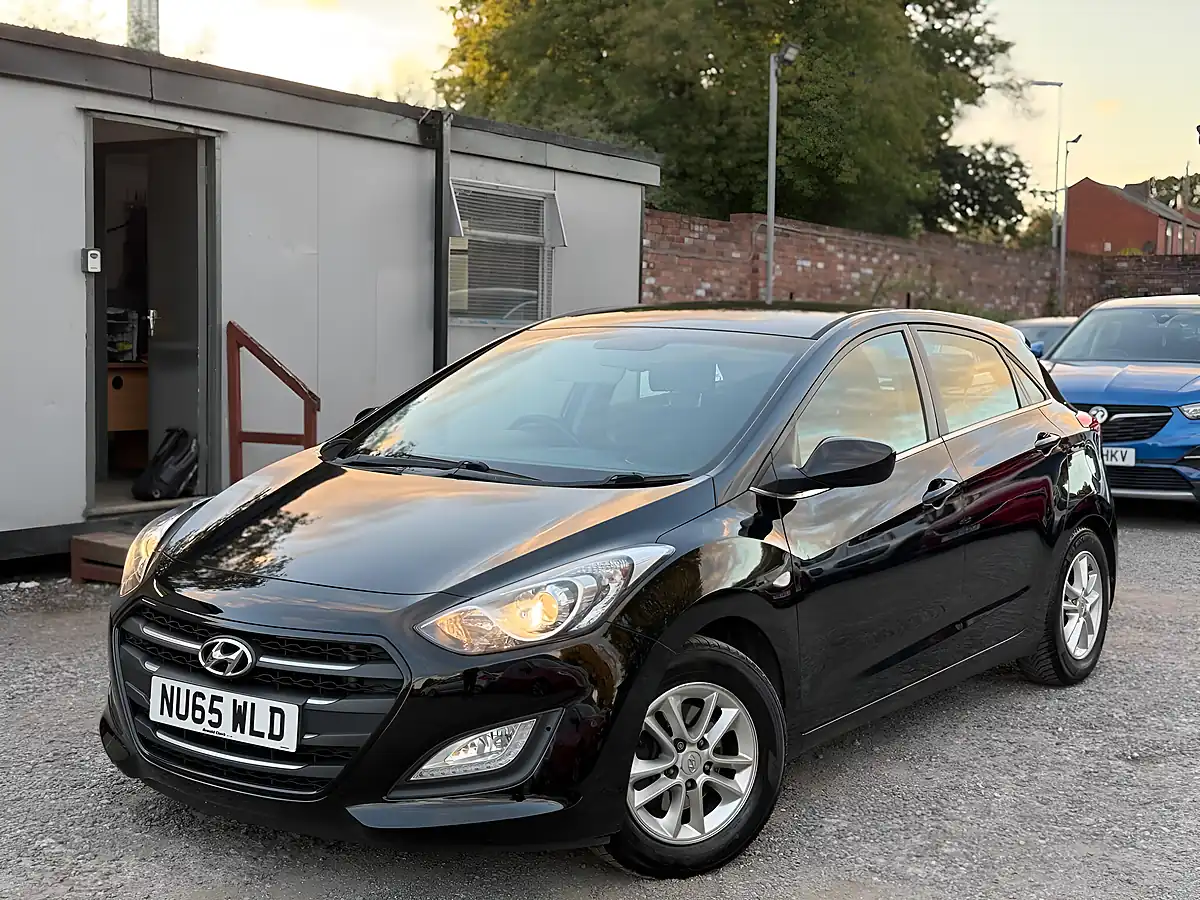 Used 2015 Hyundai I30 Se Black - Interior and Exterior details 3