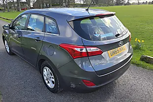 Used 2015 Hyundai i30 Se Blue Drive Grey - Interior and Exterior details 6