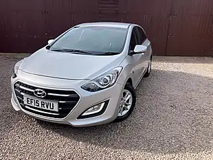Used 2015 Hyundai i30 Se Blue Drive Silver - Interior and Exterior details 2
