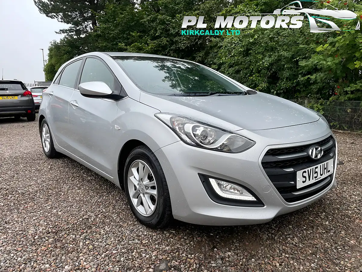 Used 2015 Hyundai I30 Se Silver - Front View