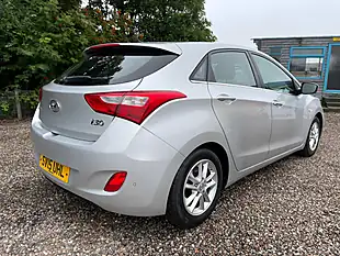 Used 2015 Hyundai I30 Se Silver - Interior and Exterior details 3