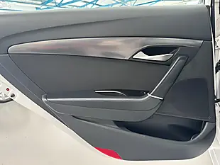 Used 2015 Hyundai i40 Active White - Interior and Exterior details 17