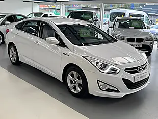 Used 2015 Hyundai i40 Active White - Interior and Exterior details 4