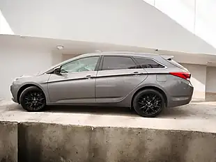 Used 2015 Hyundai i40 Premium Silver - Interior and Exterior details 3