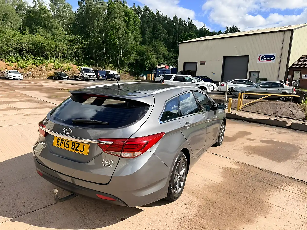 Used 2015 Hyundai I40 S Tourer Silver - Interior and Exterior details 10