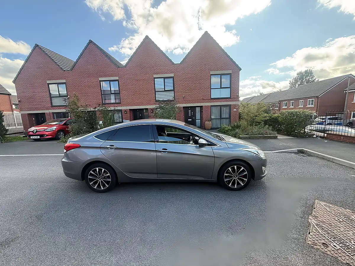 Used 2015 Hyundai i40 Se Nav - Interior and Exterior details 5